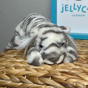 Jellycat Little Sacha Snow Tiger / BNWT